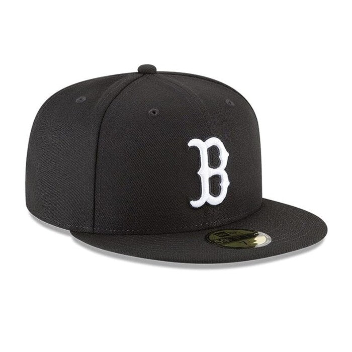 New Era - MEN'S Black BOSTON LOGO WHITE 59FIFTY FITTED HAT IN Black/Black
